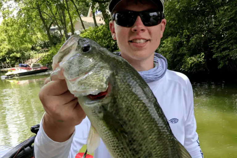 8 Best Jig Fishing Tips How to Fish a Jig The Bass Fishing Life